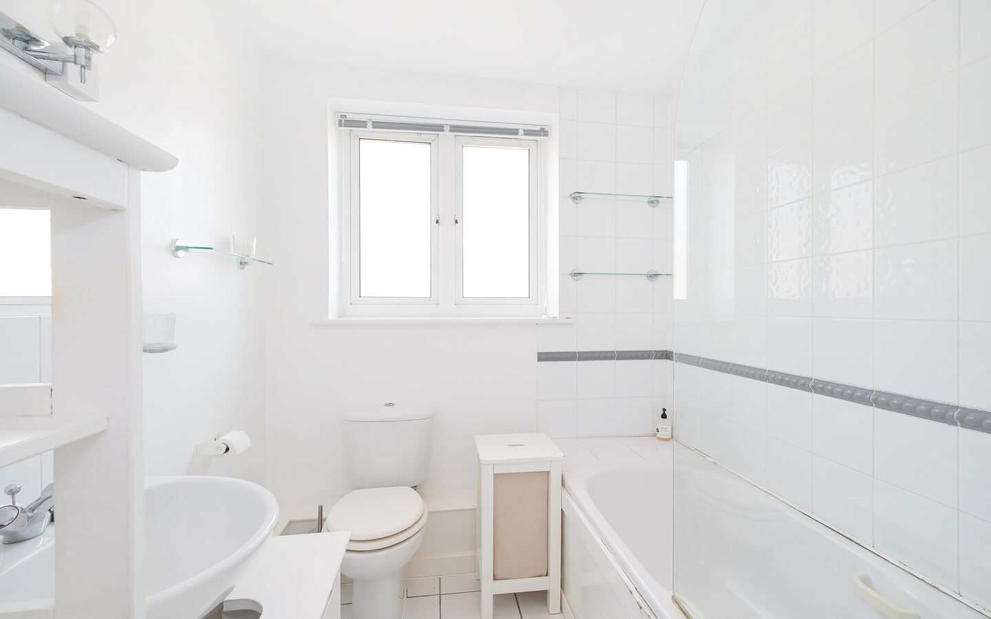 1 Bedroom Flat For Rent