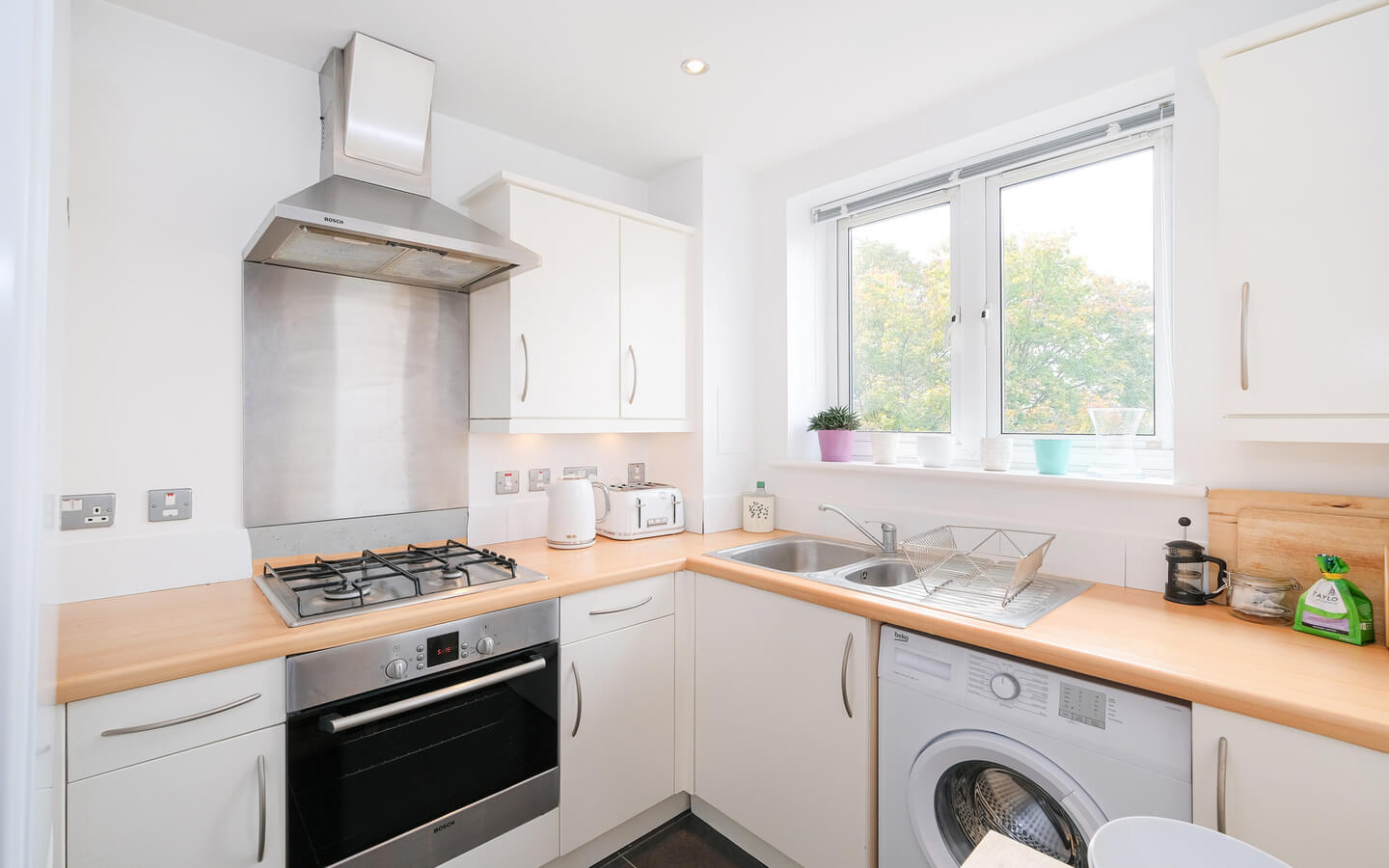 1 Bedroom Flat For Rent