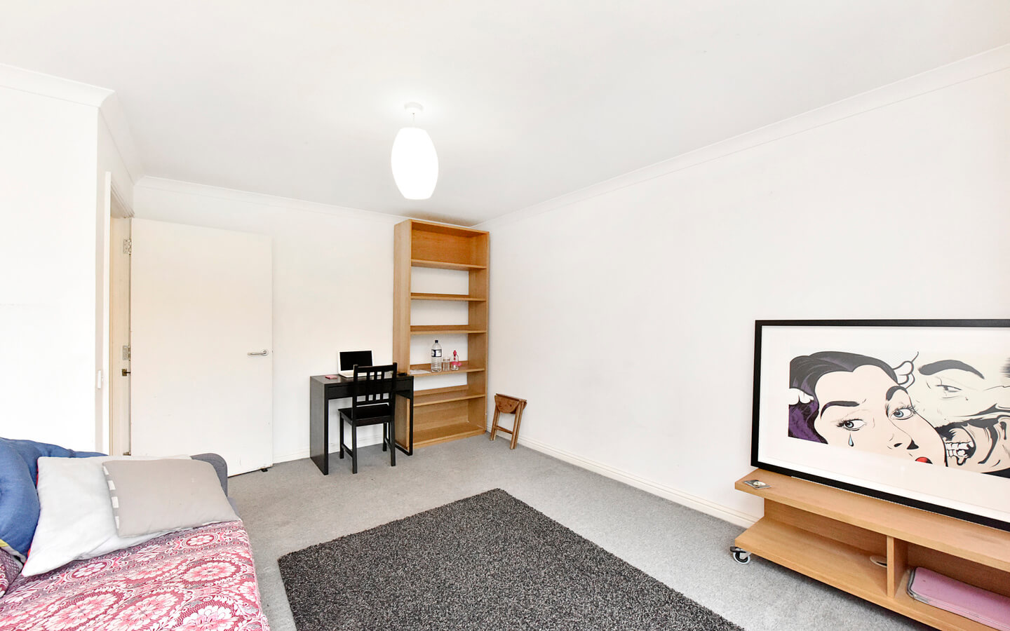 1 Bedroom Flat For Rent