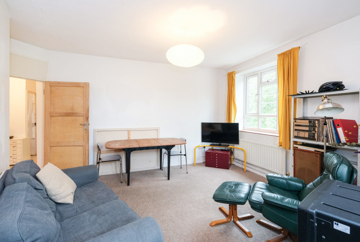 1 Bedroom Flat For Rent