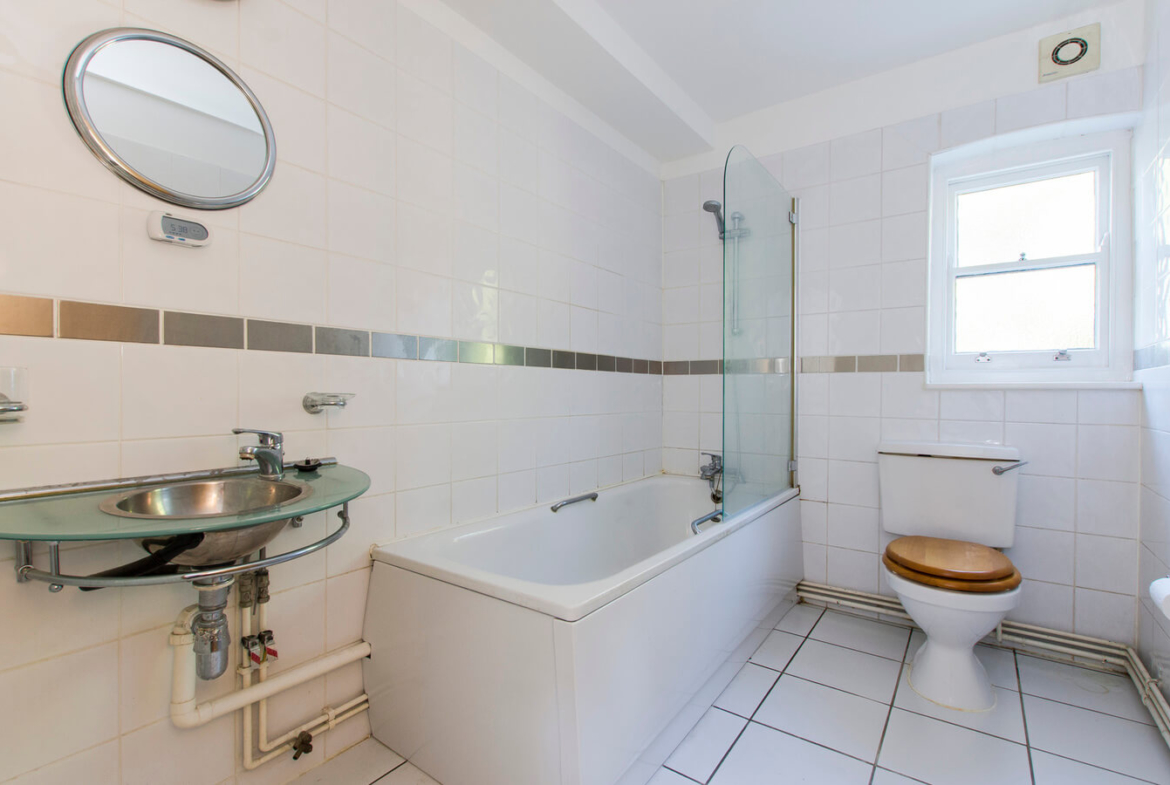 1 Bedroom Flat For Rent