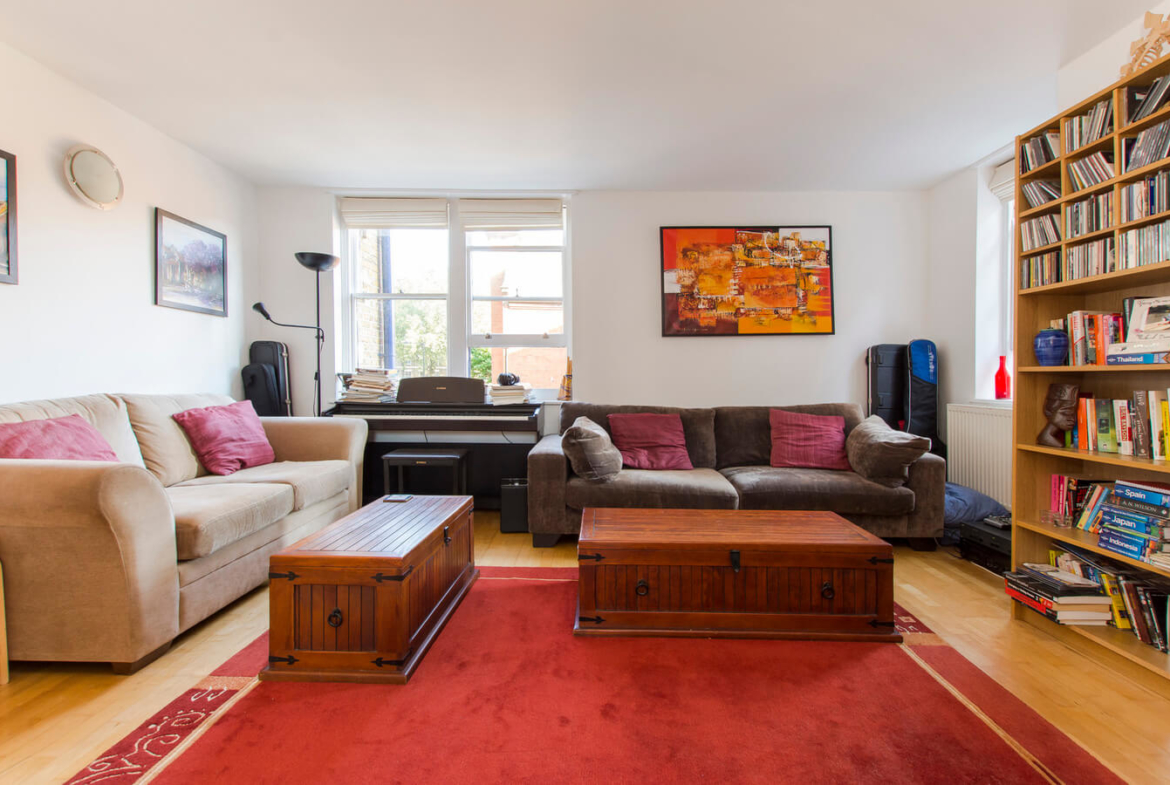 1 Bedroom Flat For Rent