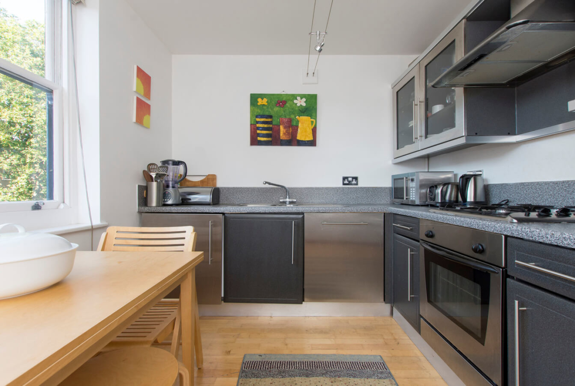 1 Bedroom Flat For Rent