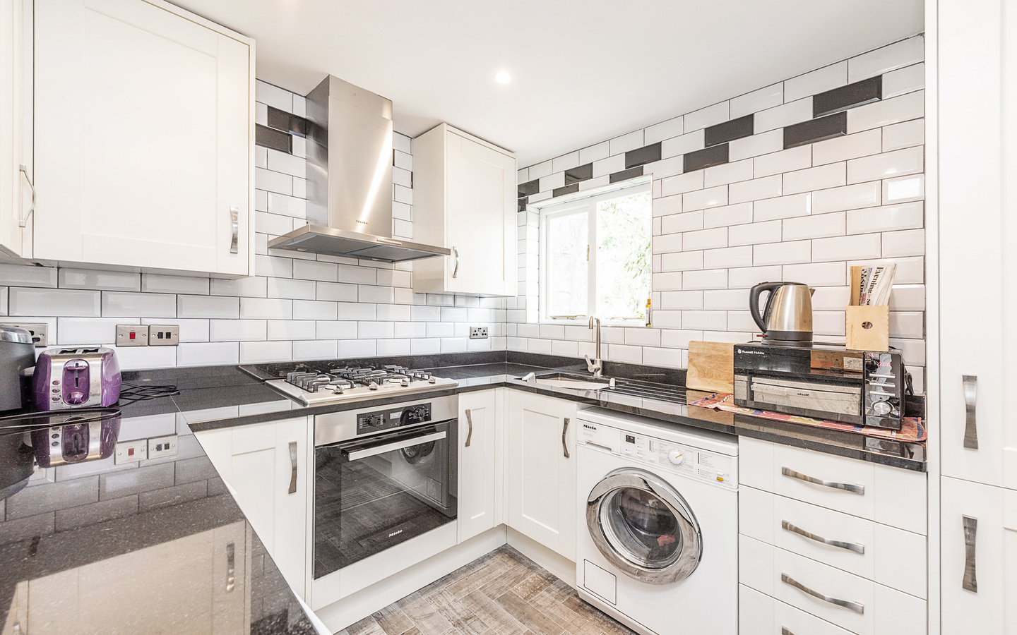 1 Bedroom Flat To Rent