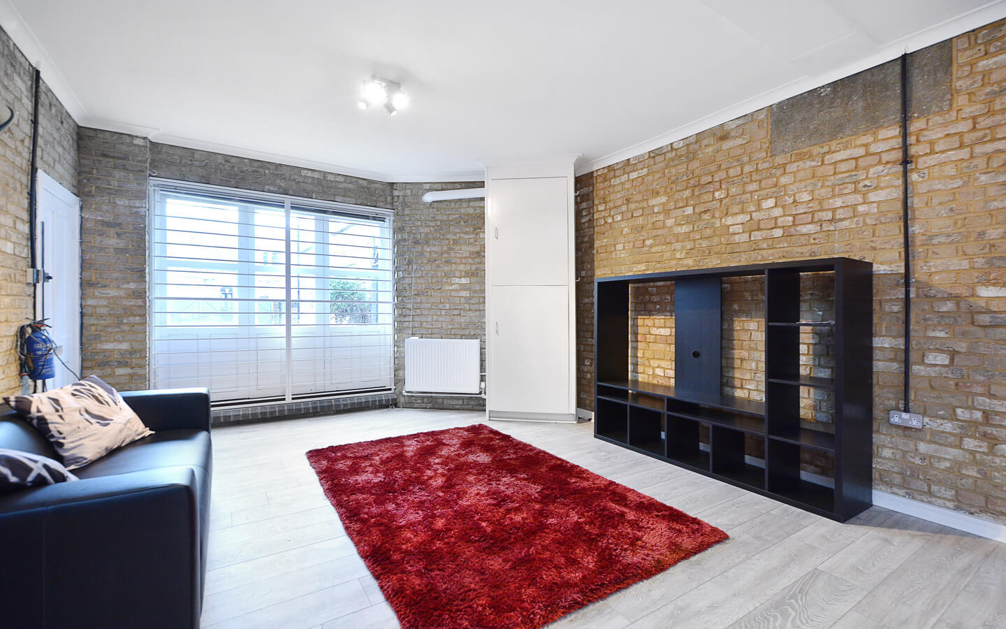 1 Bedroom Studio For Rent