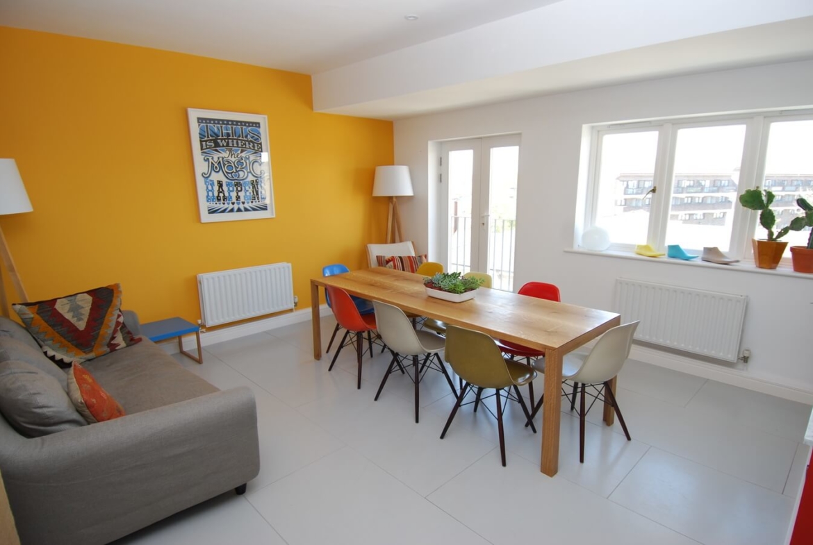 2 Bedroom Flat For Rent