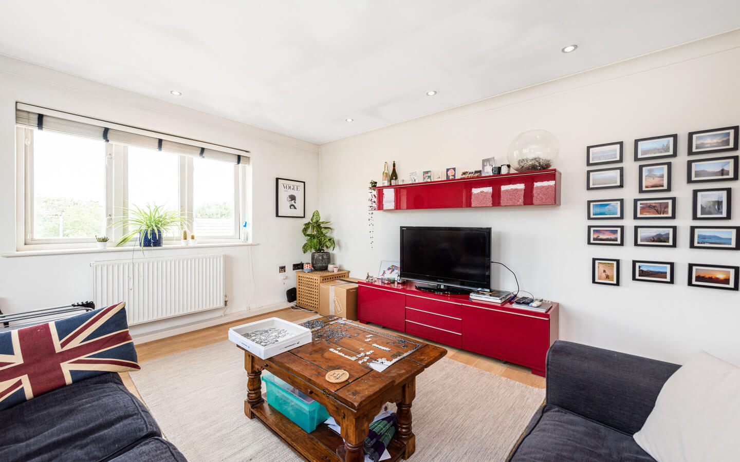 2 Bedroom Flat For Rent