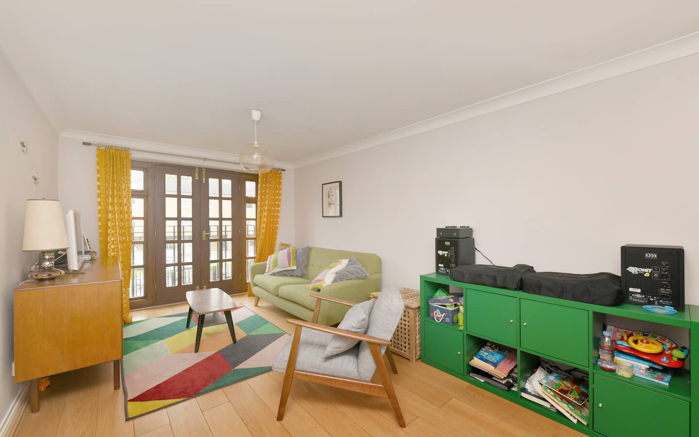 2 Bedroom Flat For Rent