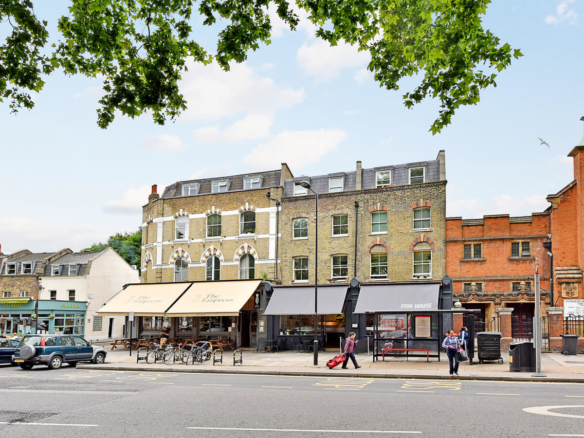 2 Bedroom Flat For Sale