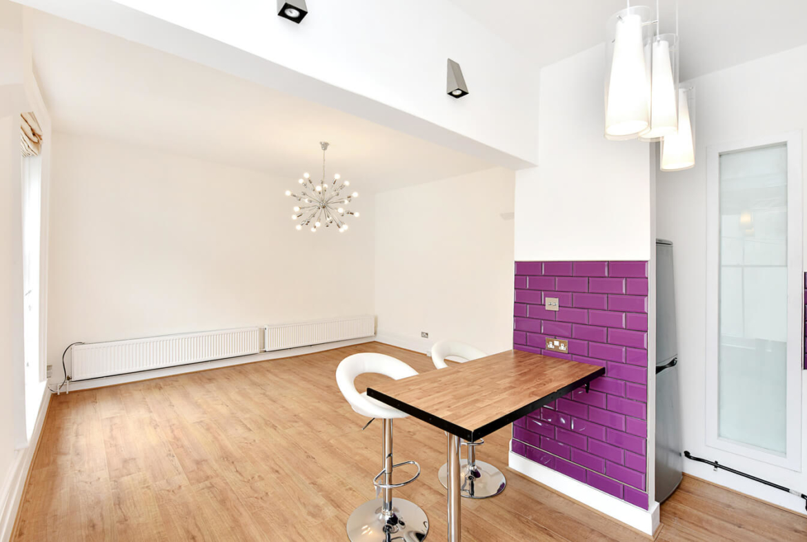 2 Bedroom Flat For Sale