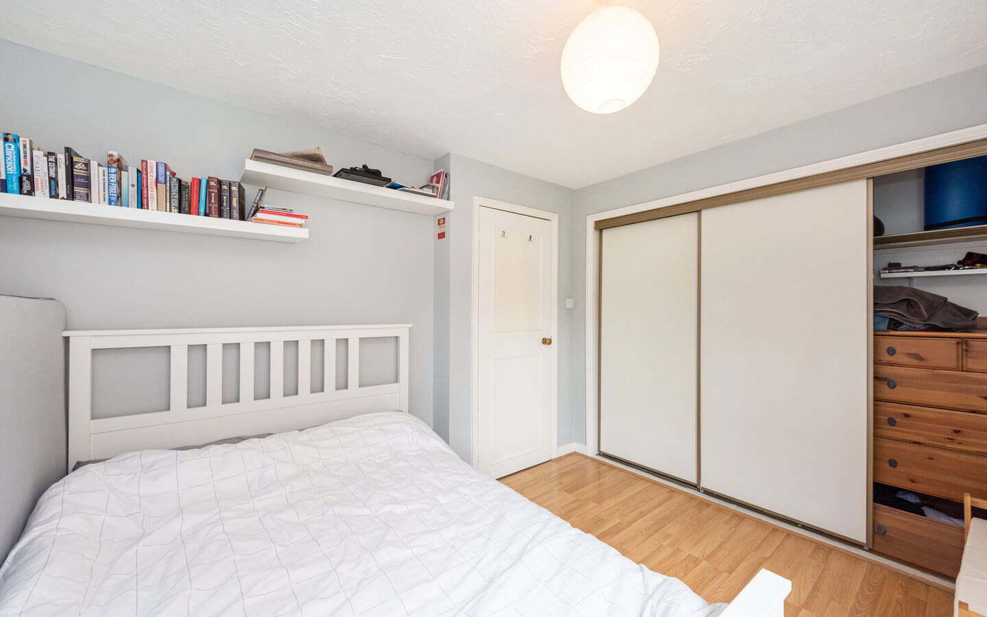 2 bedroom house for rent