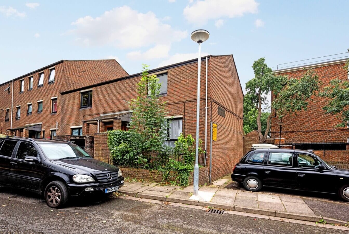 2 Bedroom House For Rent