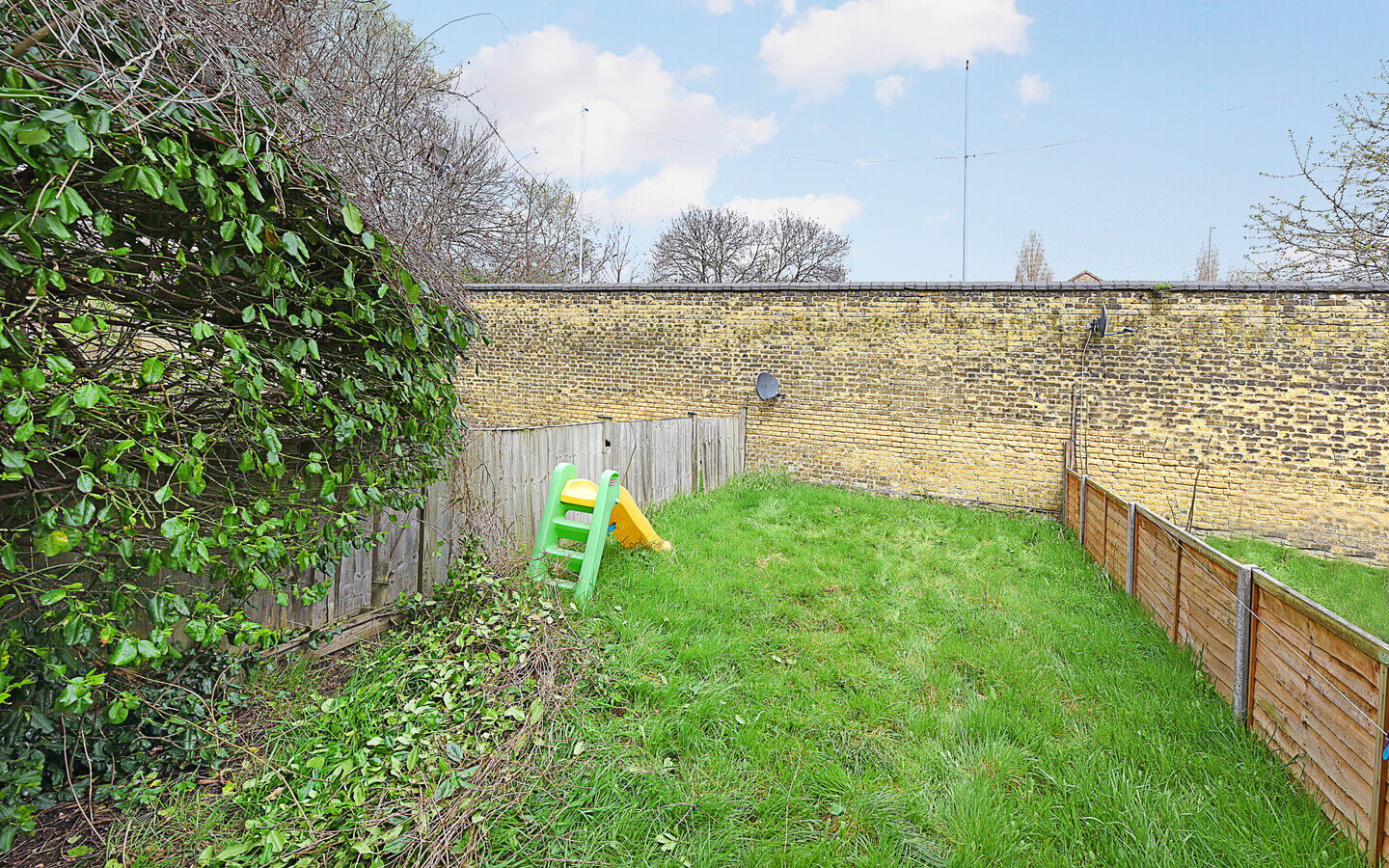 2 Bedroom House For Rent