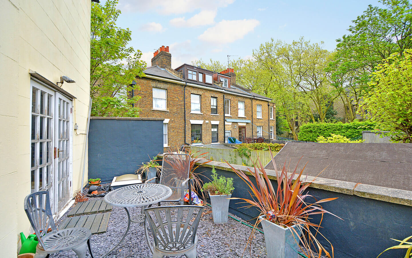 2 Bedroom House For Rent