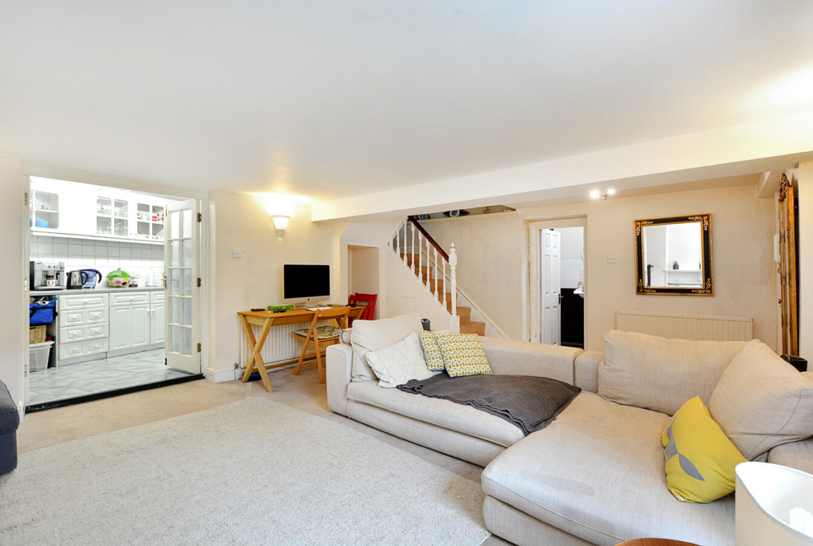 2 Bedroom House For Rent