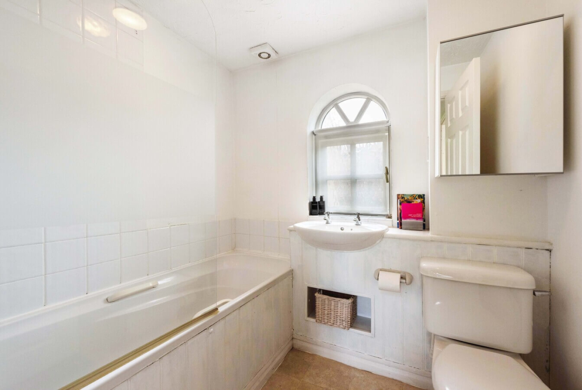 2 Bedroom House For Rent