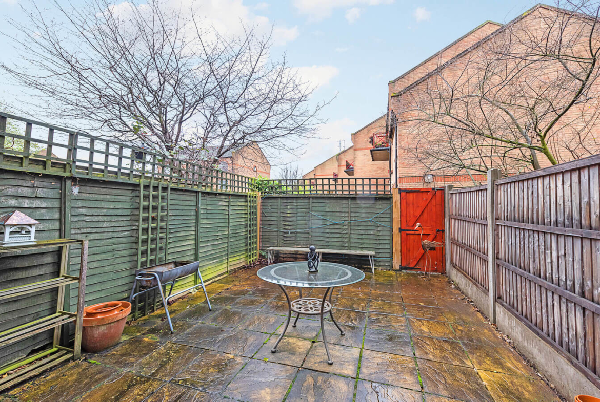 2 Bedroom House For Rent