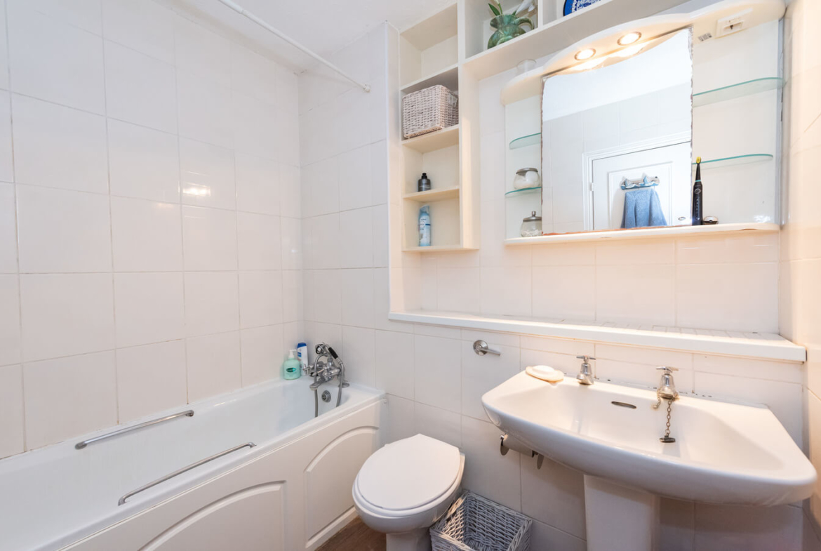 2 Bedroom House For Rent