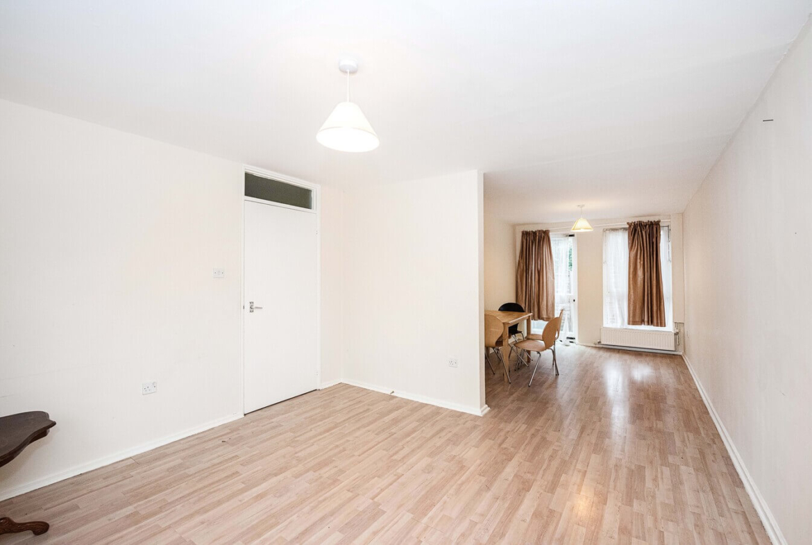 2 Bedroom House For Sale