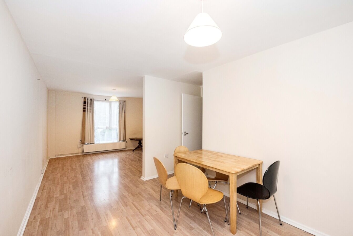 2 Bedroom House For Sale