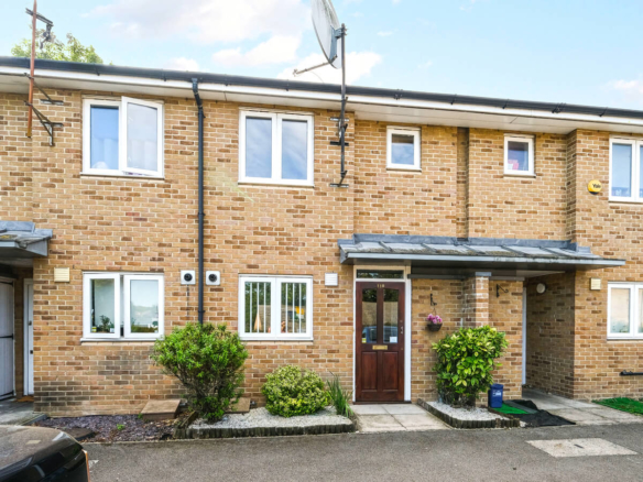 2 Bedroom House For Sale