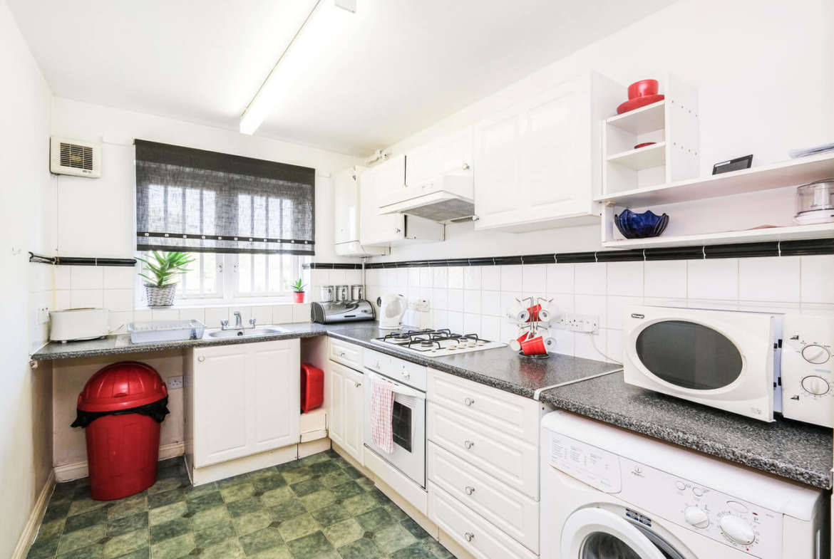 2 Bedroom House For Sale