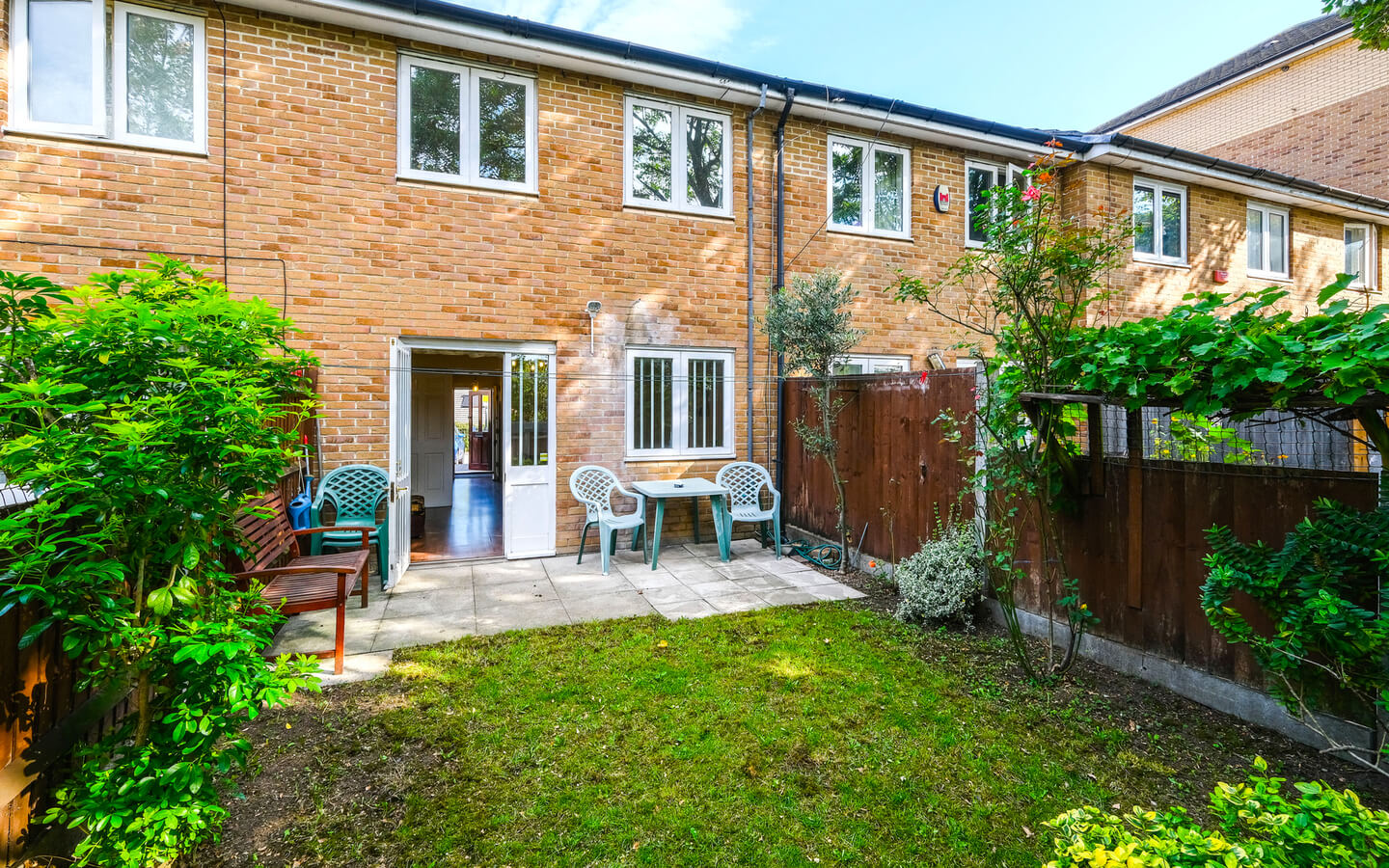 2 Bedroom House For Sale