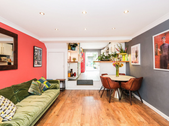 2 Bedroom House For Sale