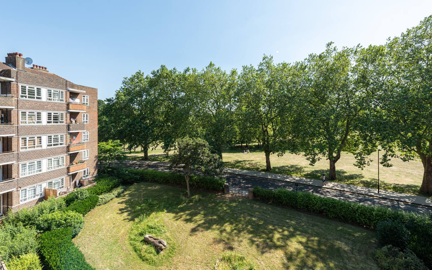 3 Bedroom Flat For Sale 3 Bedroom Flat For Sale