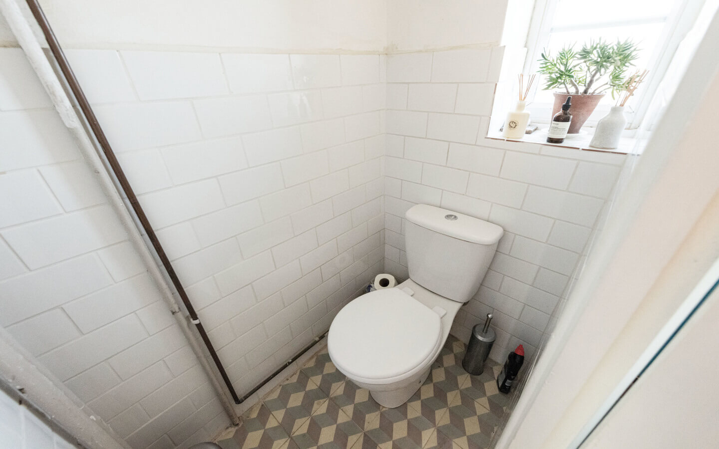 3 Bedroom Flat For Sale 3 Bedroom Flat For Sale