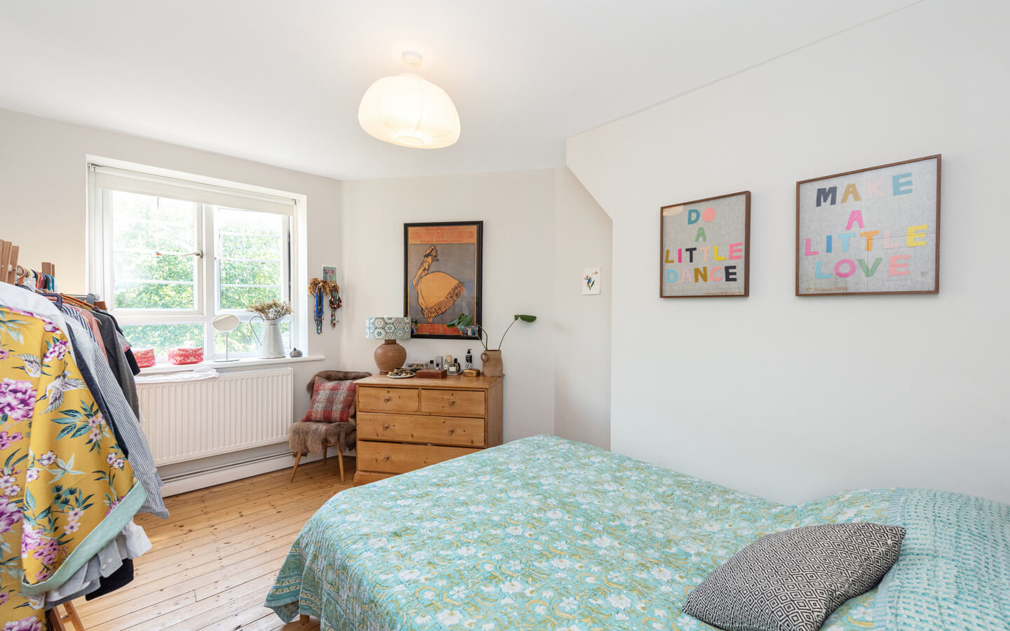 3 Bedroom Flat For Sale 3 Bedroom Flat For Sale