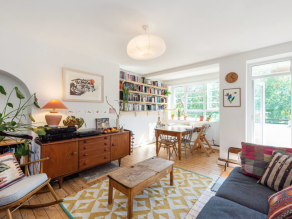 3 Bedroom Flat For Sale