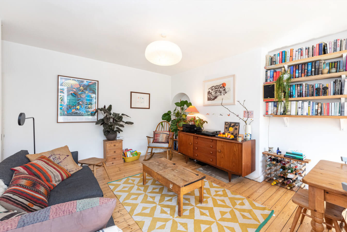 3 Bedroom Flat For Sale