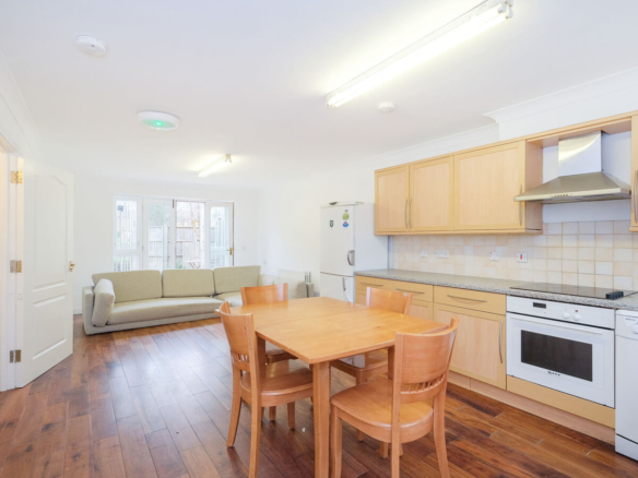 4 Bedroom House For Rent