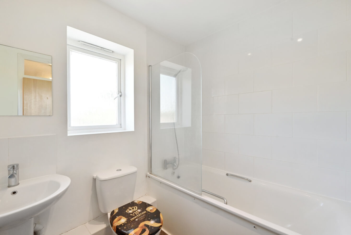 5 Bedroom House For Rent