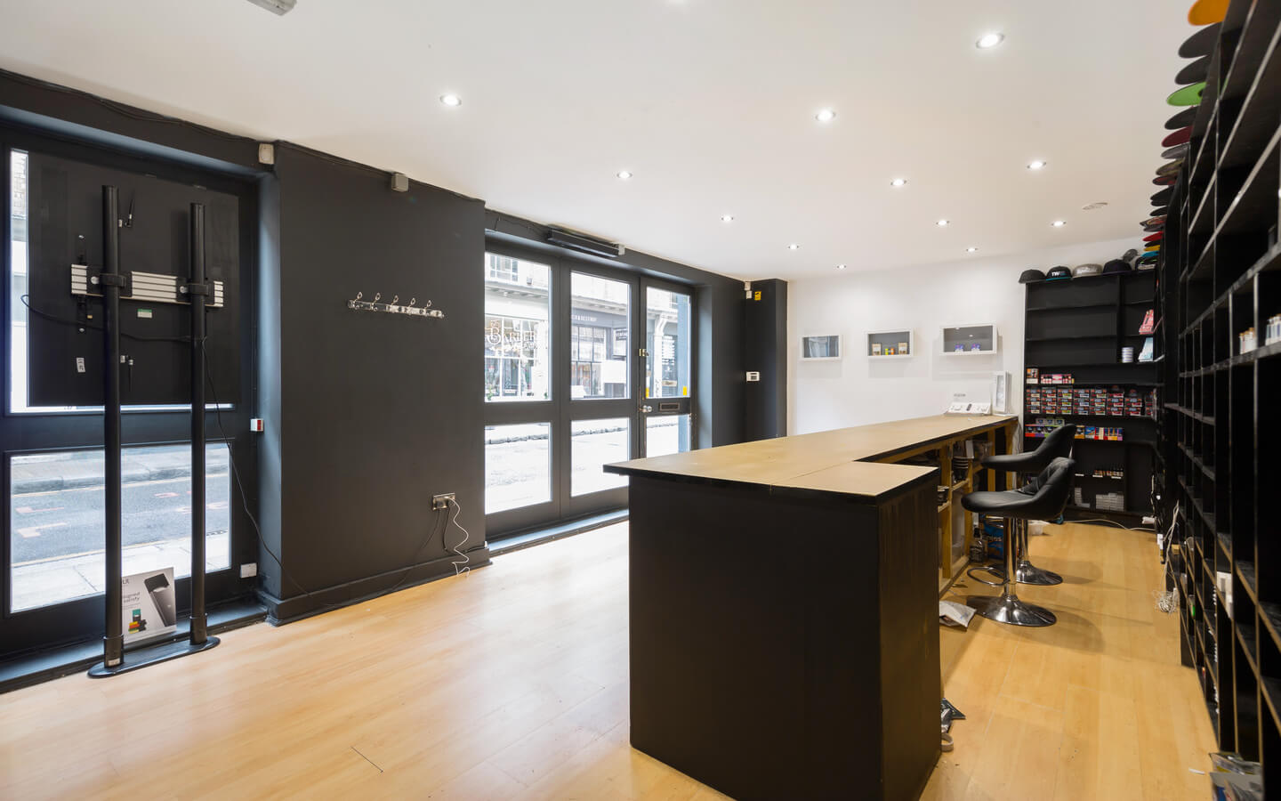 Commercial Shop For Rent