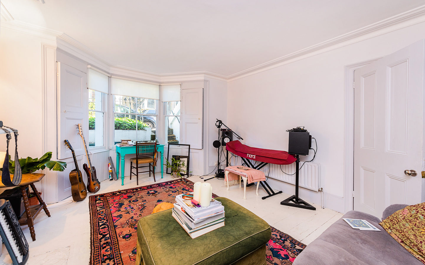 One Bedroom House For Rent - 15a E9 7AE