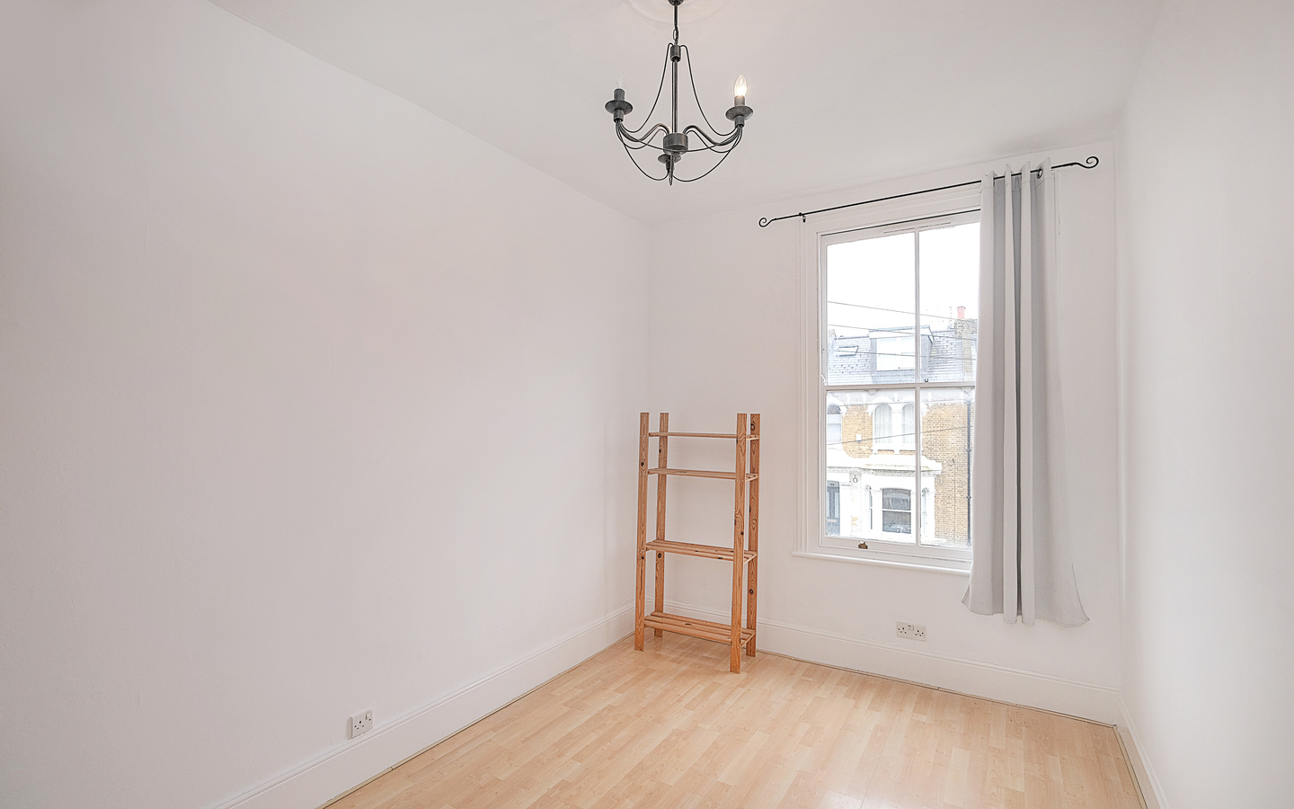 1 Bedroom Flat For Rent - London - Hackney - 10B E9 5AH