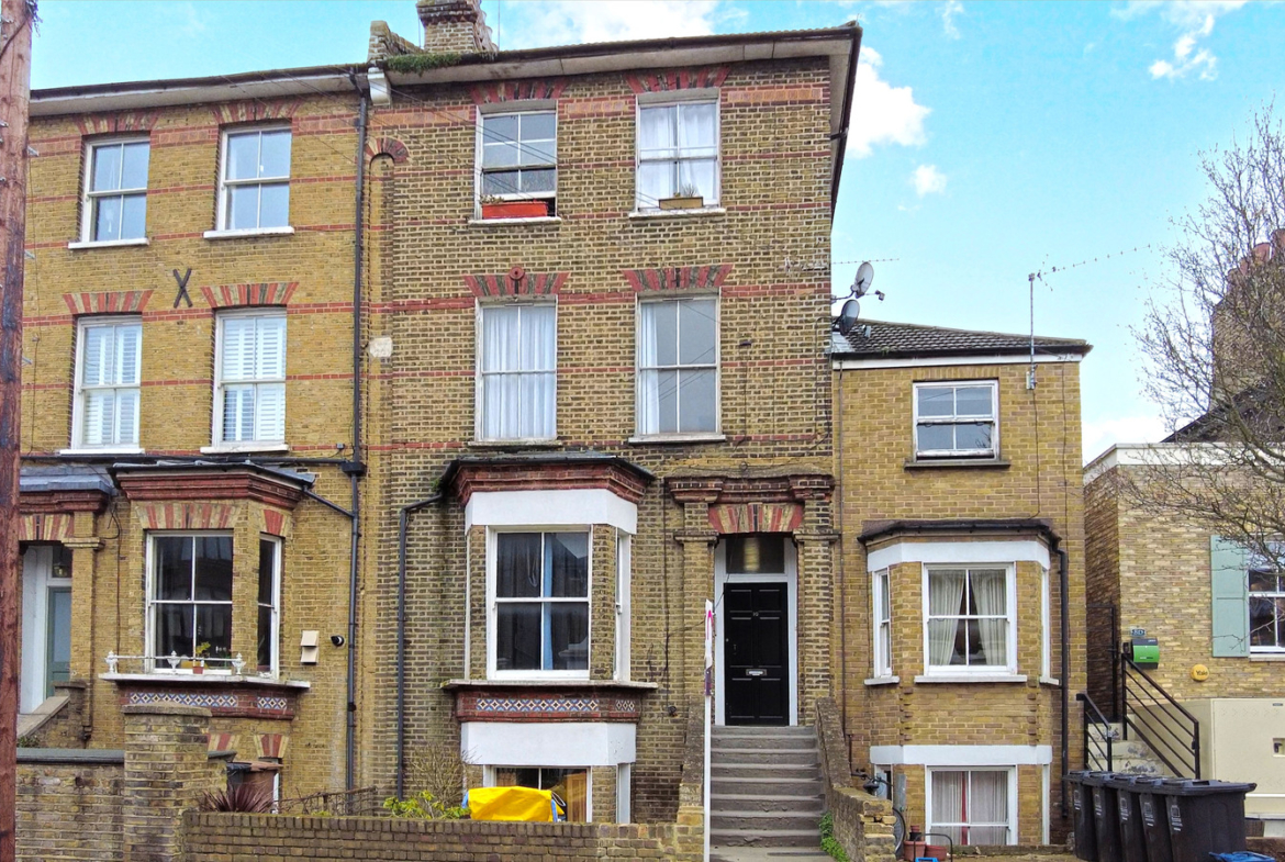 1 Bedroom Flat For Rent - London - Hackney - 10B E9 5AH