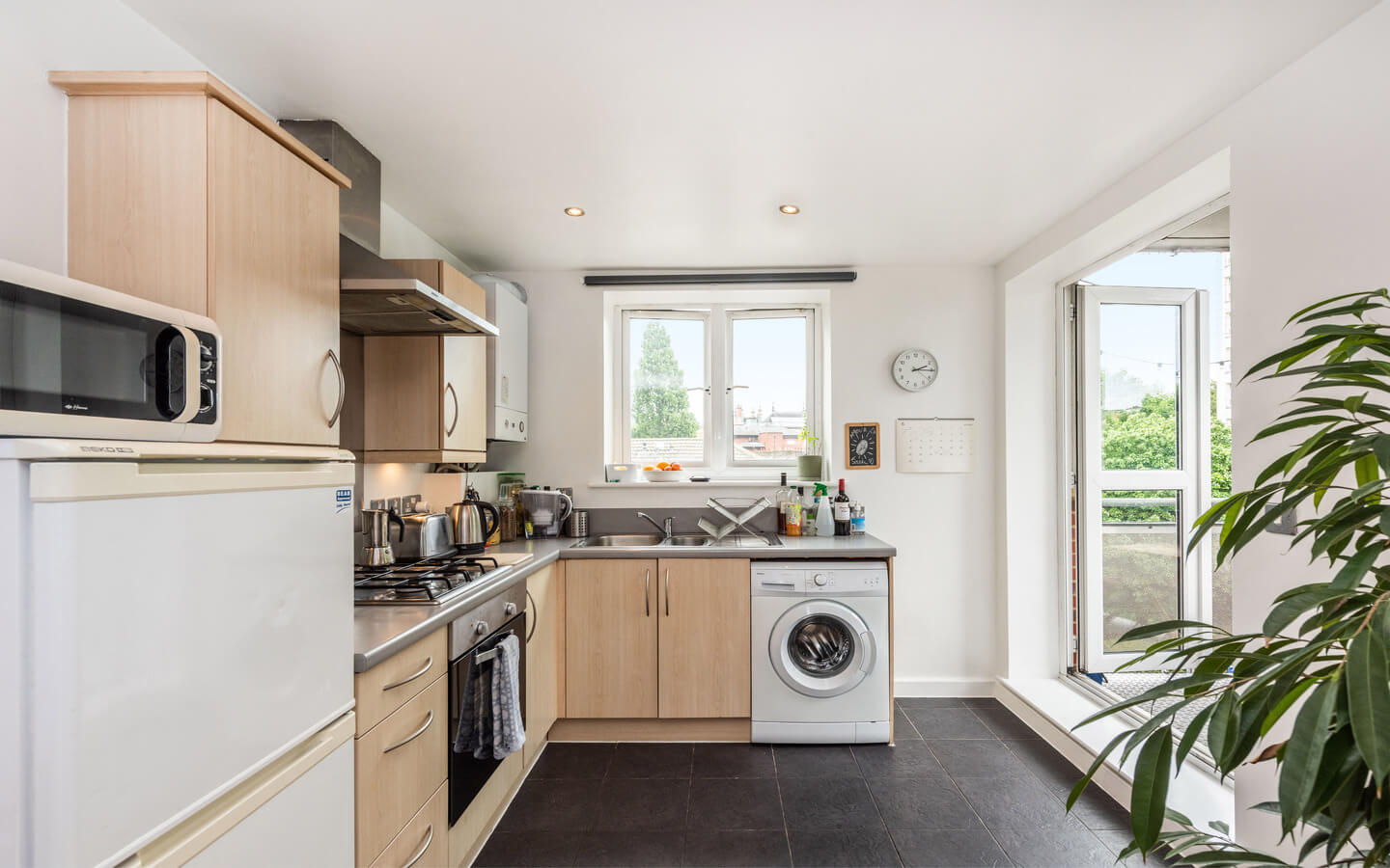 1 Bedroom Flat For Rent Hackney London E9 5DL