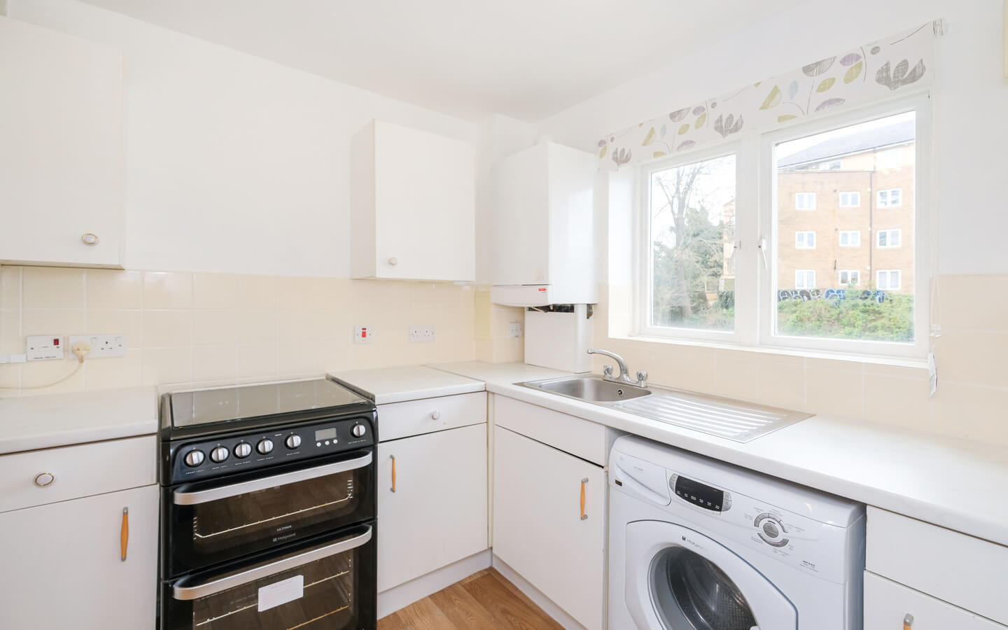 1 Bedroom Flat For Rent Hackney London E9 5HG