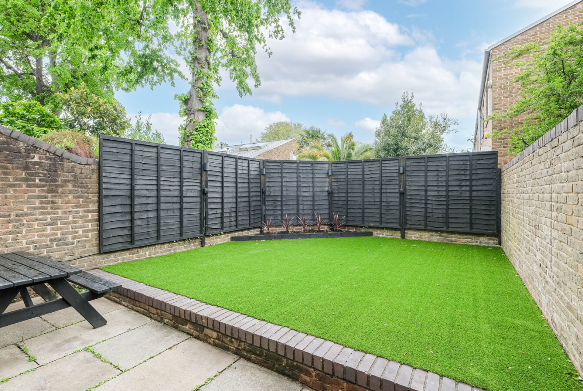 1 Bedroom Flat For Rent - Hackney - London - E9 7HF
