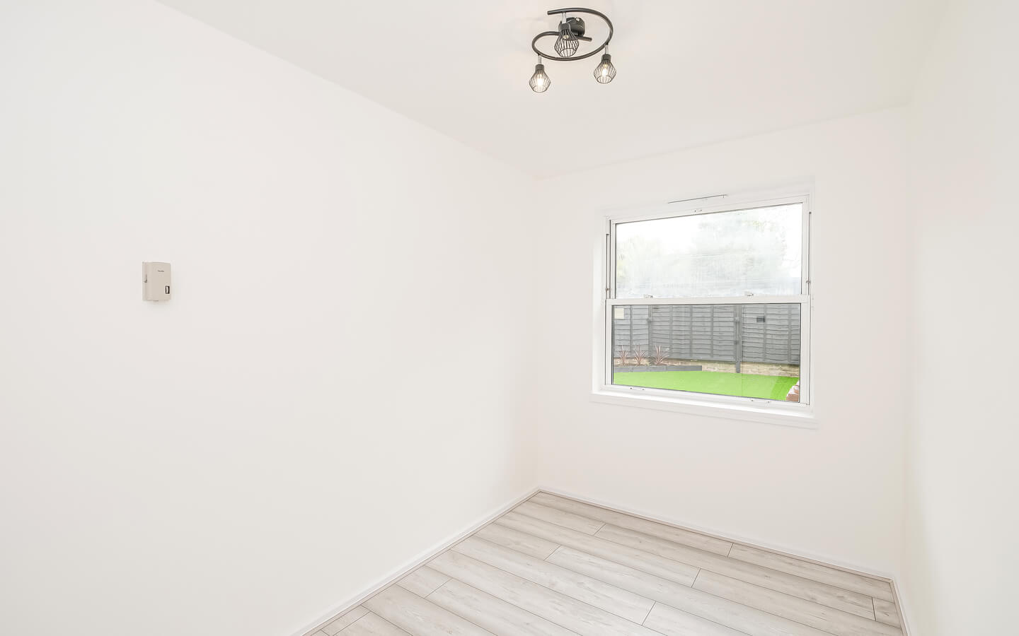 1 Bedroom Flat For Rent - Hackney - London - E9 7HF