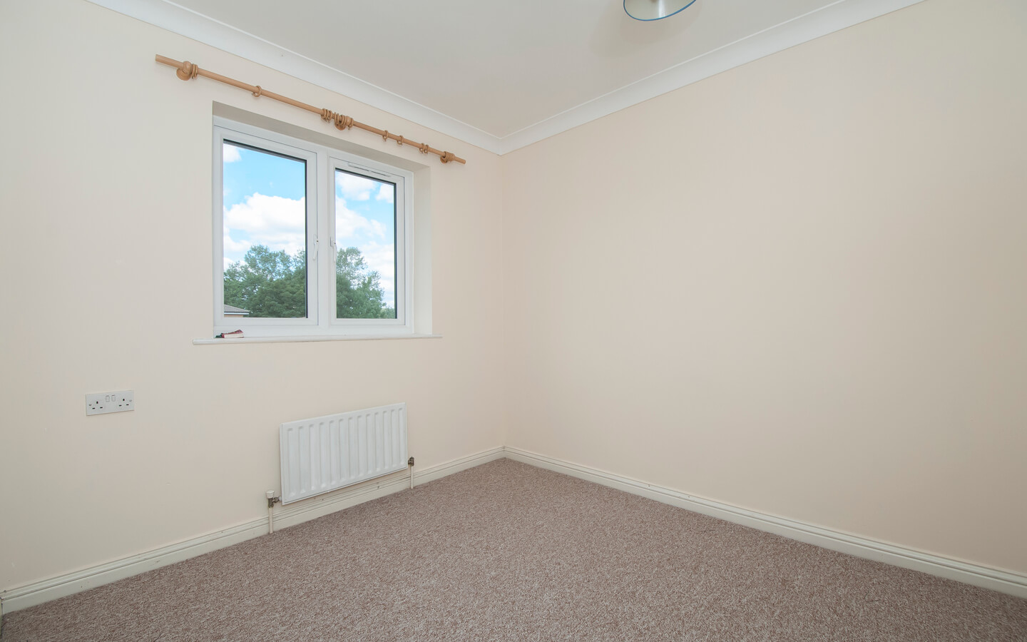 4 Bedroom House For Rent - Hackney - London