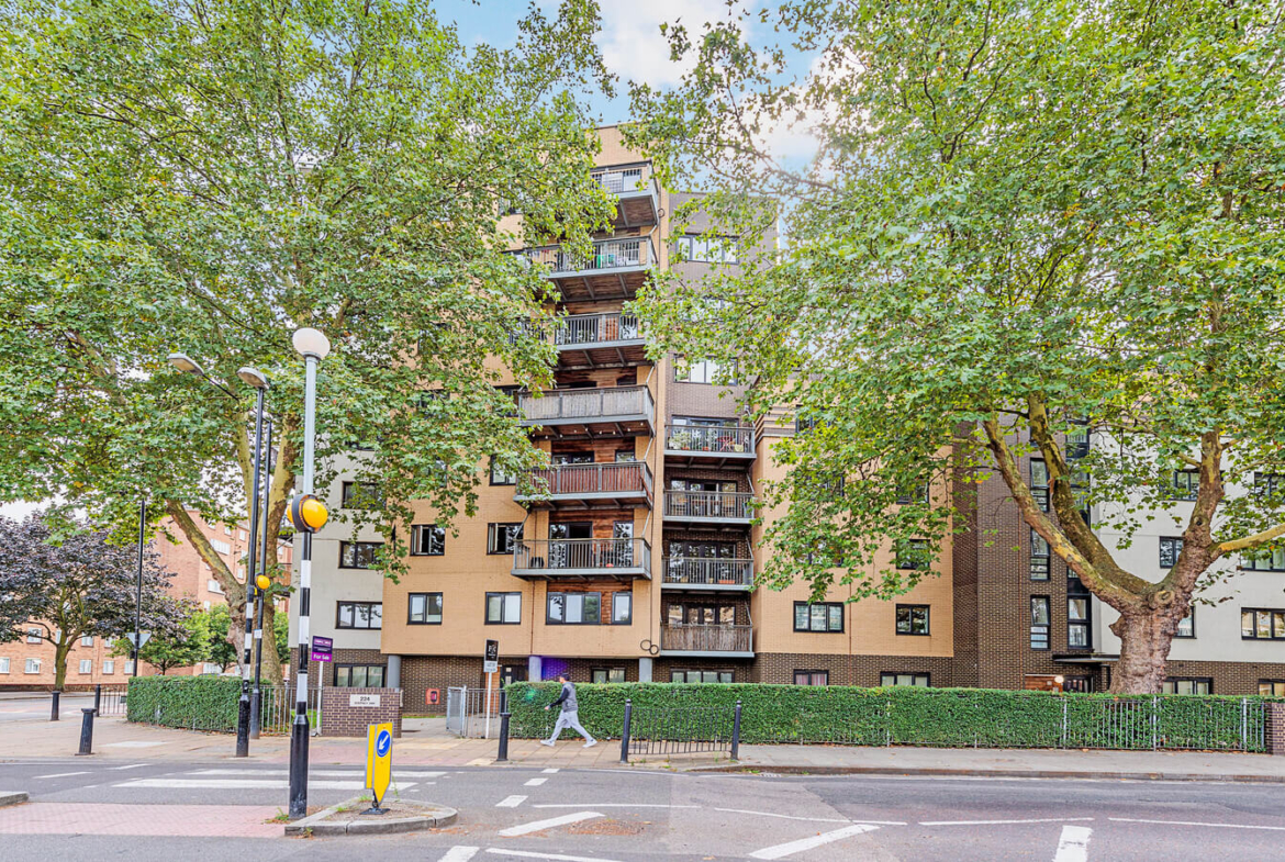 2 Bedroom Flat For Rent Hackney London