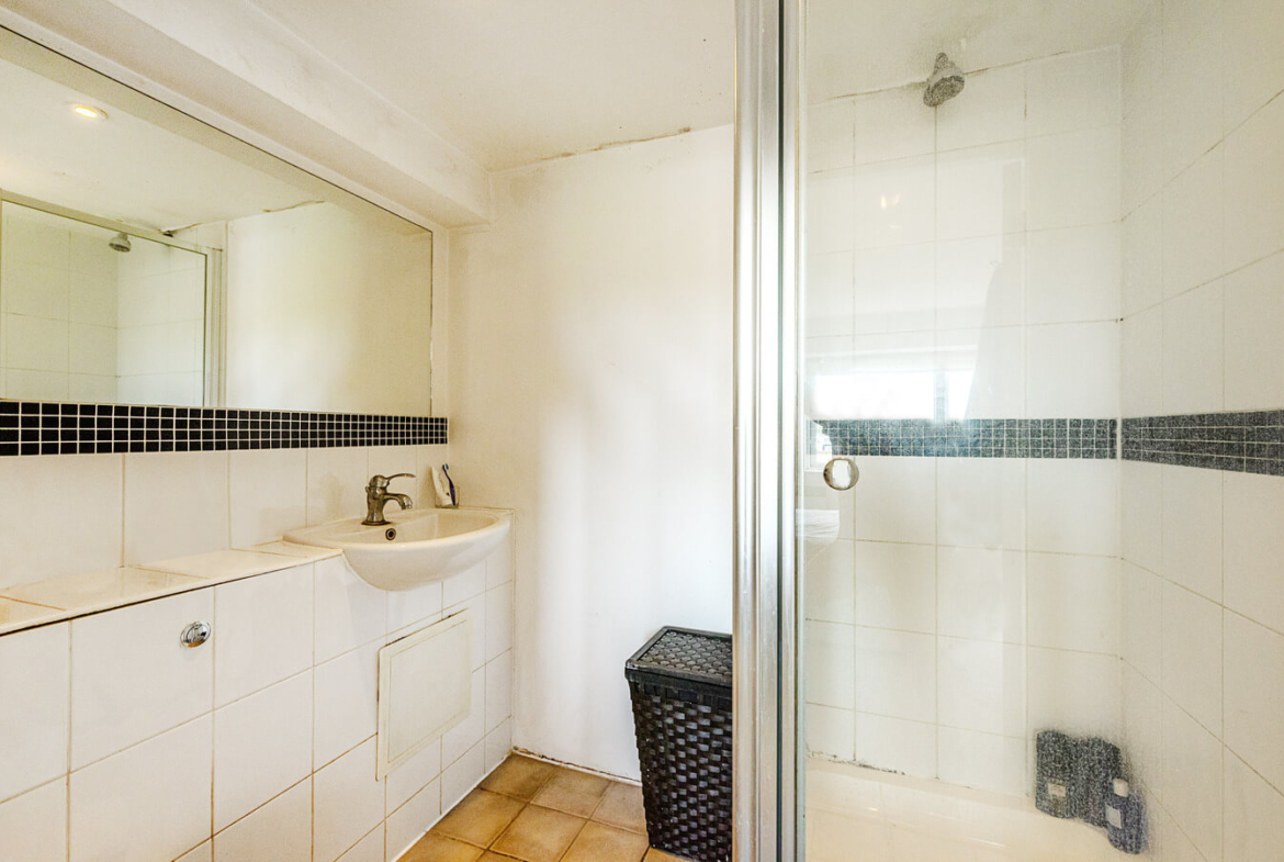 2 Bedroom Flat For Rent Hackney London