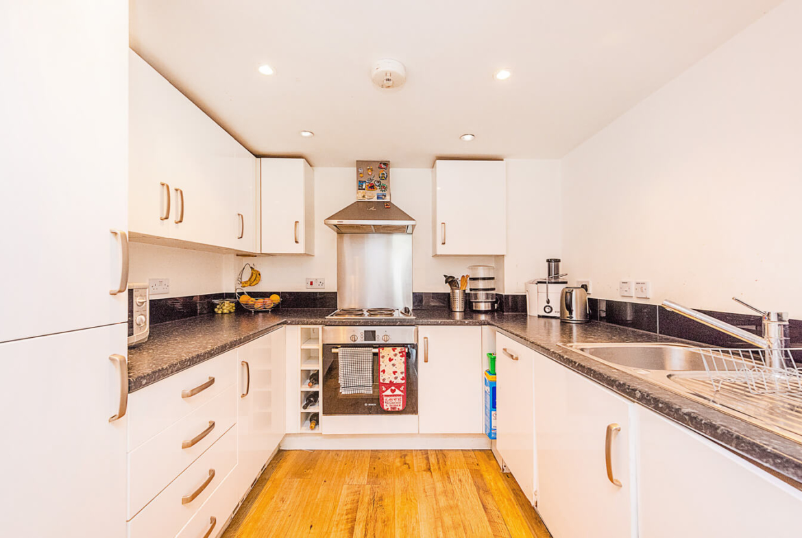 2 Bedroom Flat For Rent Hackney London