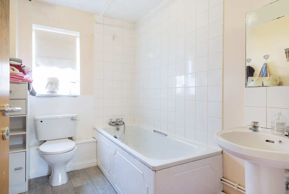 1 Bedroom Flat For Sale - Hackney - London - 5 E9 5HF