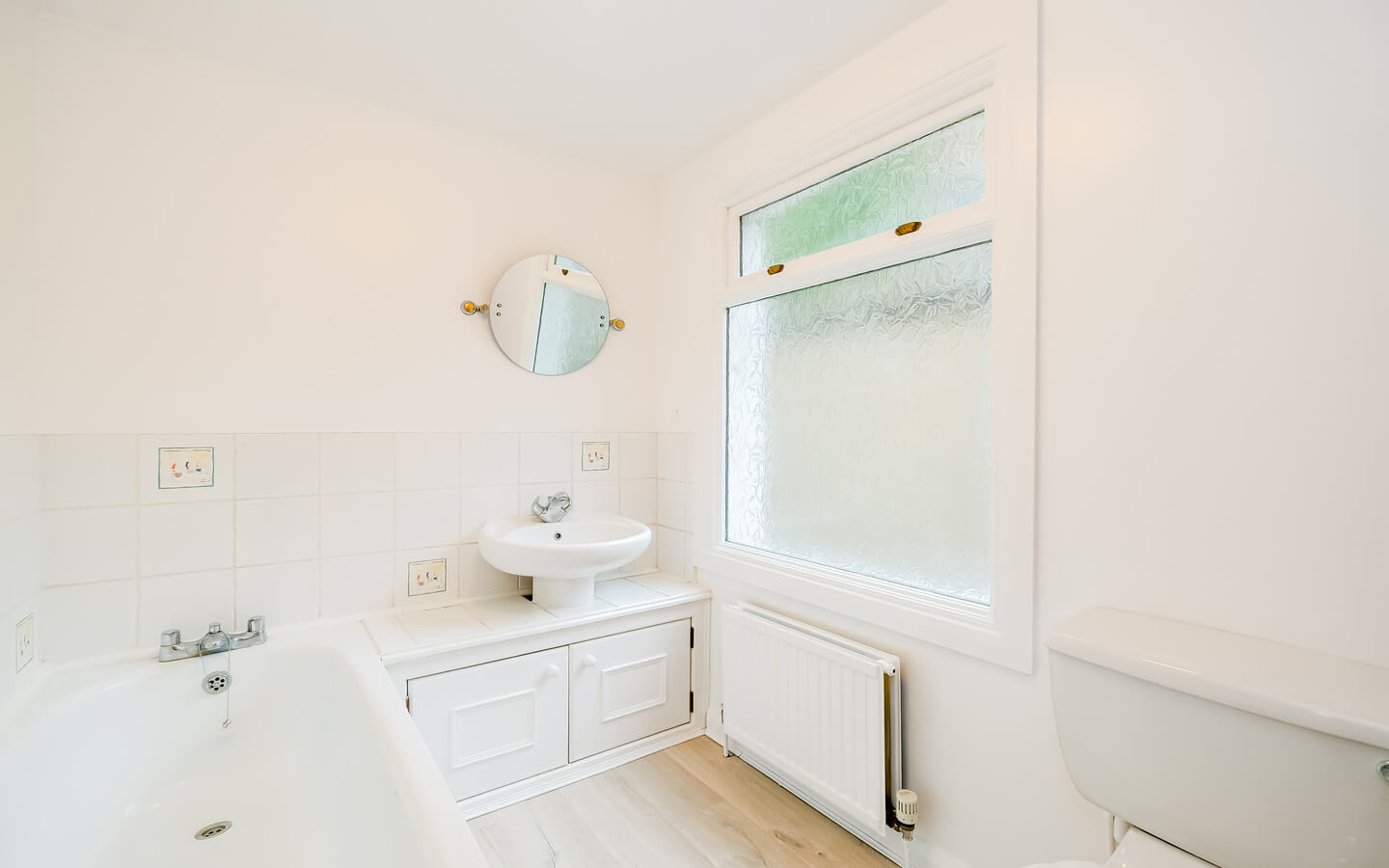 3 Bedroom House For Rent - London - E3