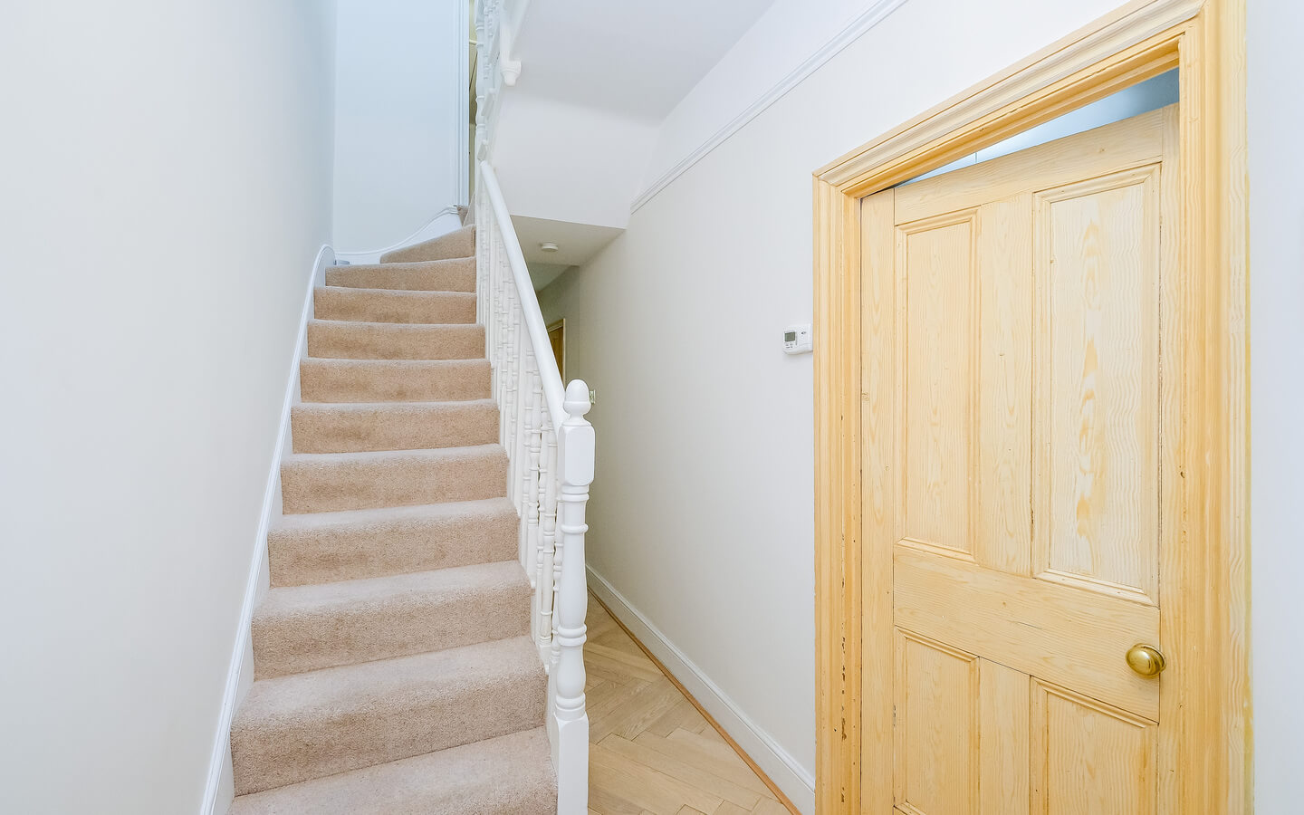 3 Bedroom House For Rent - London - E3